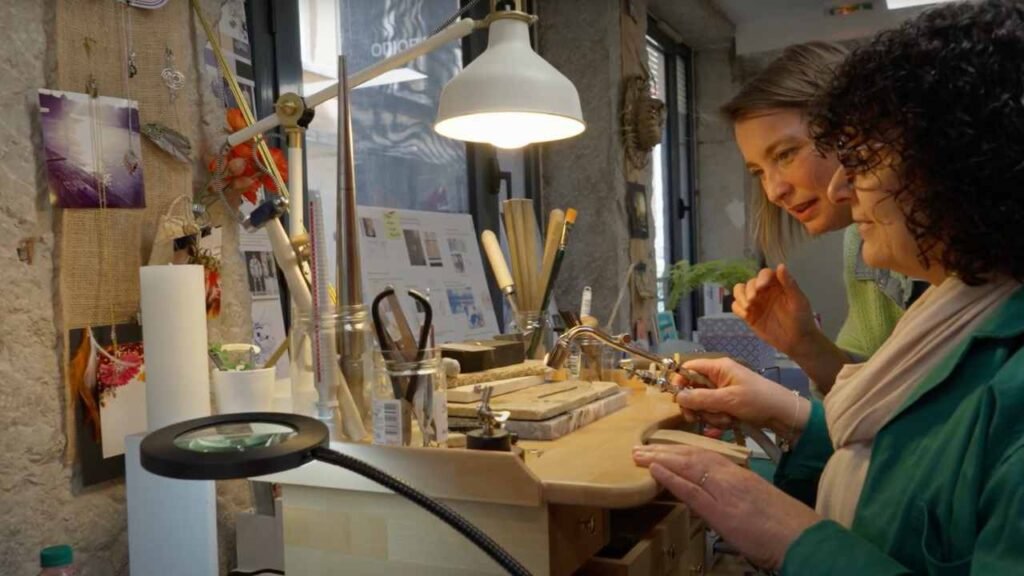 Activités en couple à Lyon : le guide pour surprendre votre moitié 3 Atelier bijoux Odiora : activités en couple à Lyon