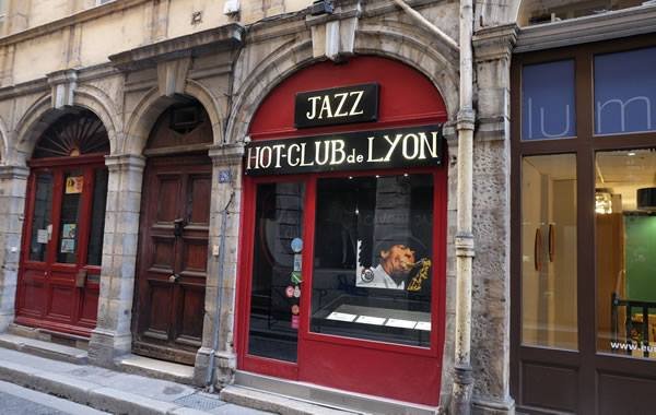 Sortir à Lyon 1 : le guide complet entre pentes et terreaux 5 Hot Club de Lyon : temple du Jazz à Lyon 1