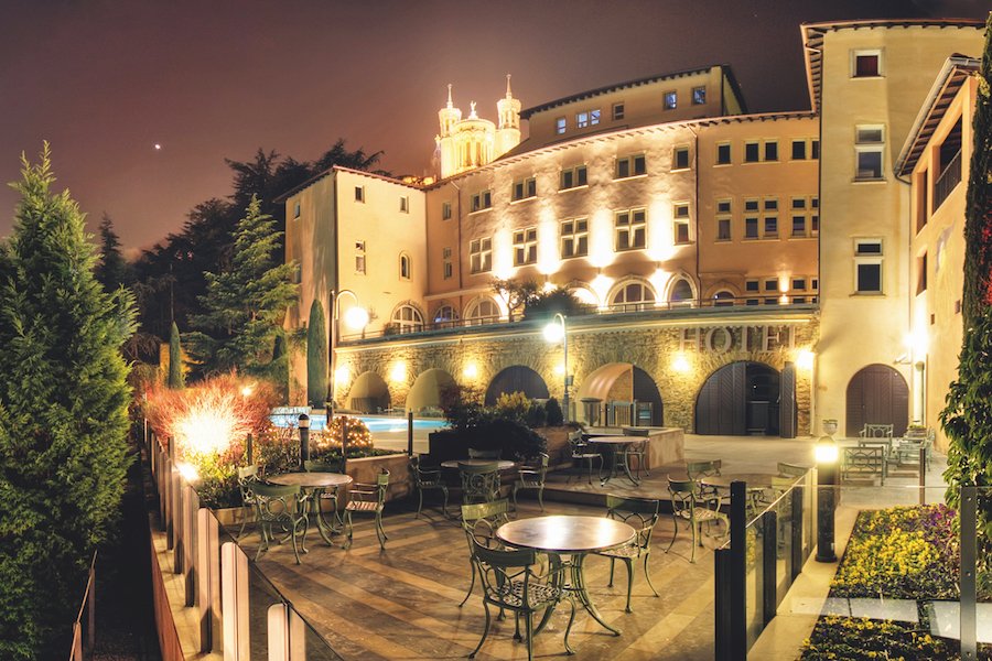 Saint Valentin à Lyon : le guide pour une soirée inoubliable en 2026 2 Saint Valentin 2026 à Lyon : La Villa Florentine