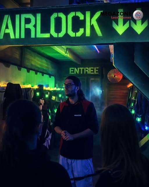 Laser game à Lyon : les 8 meilleures arènes à tester en 2026 (test, prix, âges, anniversaires) 2 Megazone : Laser game anniversaire Lyon